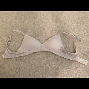 Aerie real sunnie wireless push up bra